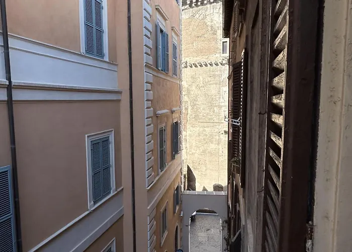 Minerva House Pantheon