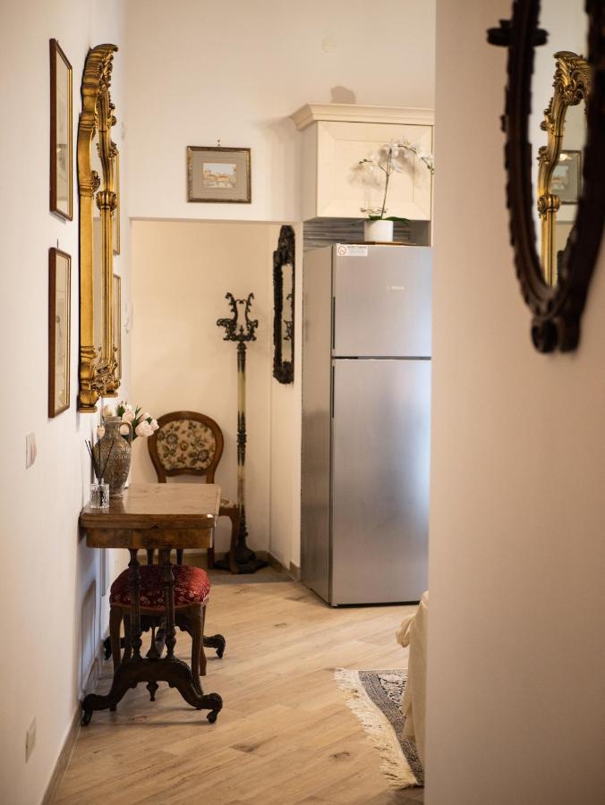 Minerva House Pantheon Apartment